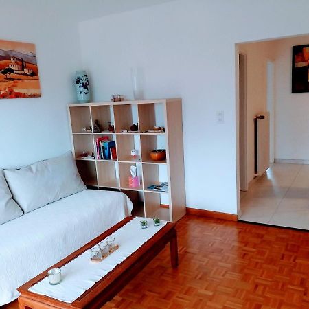 Alpine Apartment Villeneuve Bagian luar foto