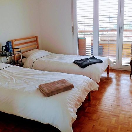 Alpine Apartment Villeneuve Bagian luar foto