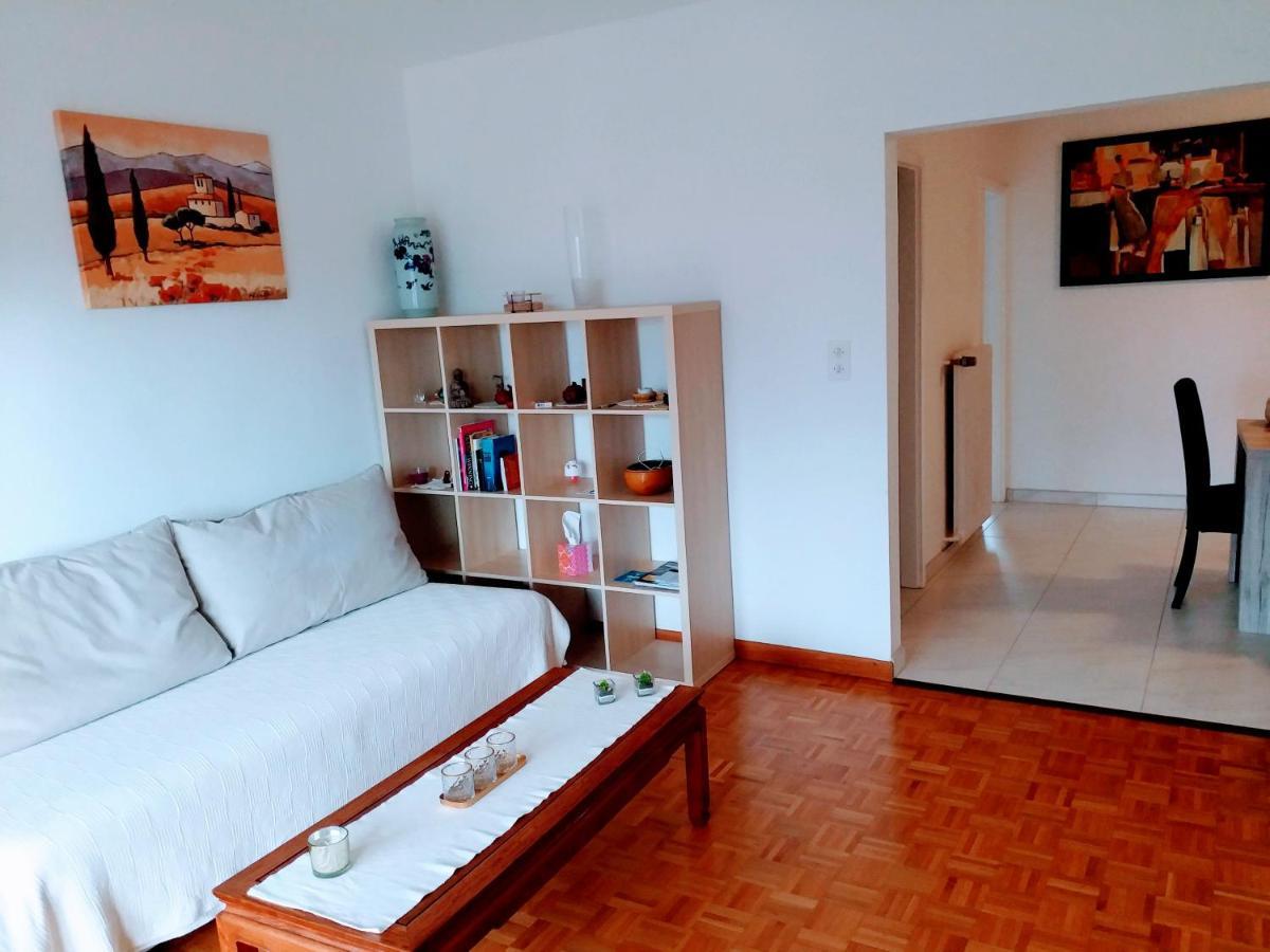 Alpine Apartment Villeneuve Bagian luar foto